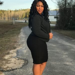 Meet your Posher, Henrietta